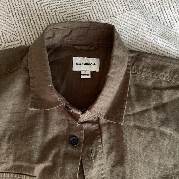 Frank & Oak “Ripstop” utility shirt in khaki green - Picture 3 of 4